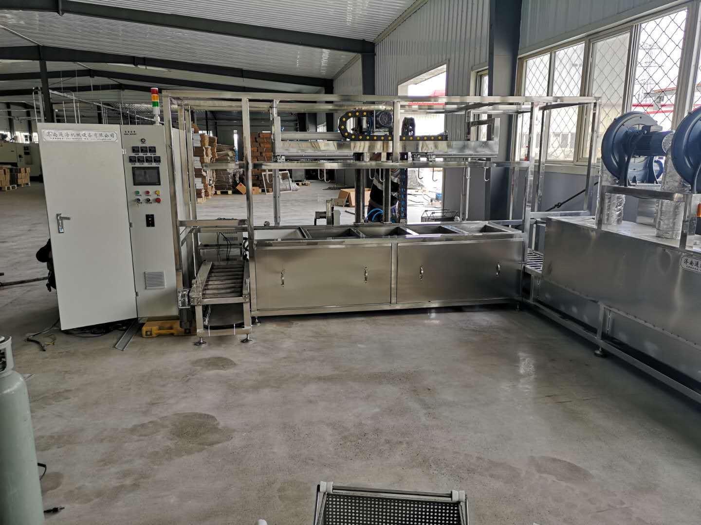 全自動(dòng)超聲波清洗機(jī)在出廠前需要哪些安裝調(diào)試？